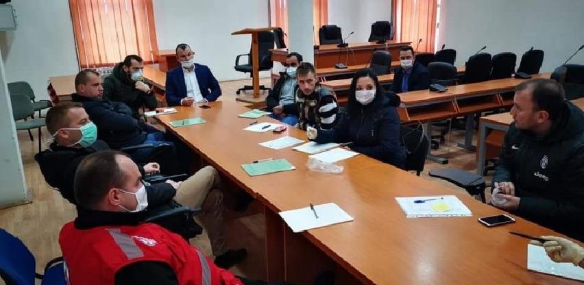 U Srebrenici se dnevno šije oko šest hiljada zaštitnih maski
