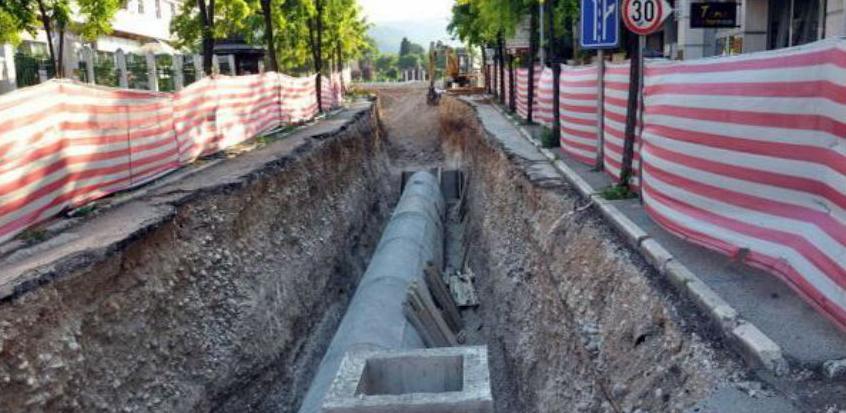 Na više lokacija radovi na izgradnji kolektora u Mostaru