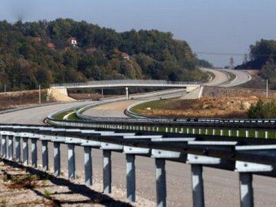 Autoputevi RS: Nastaviti velike infrastrukturne projekte