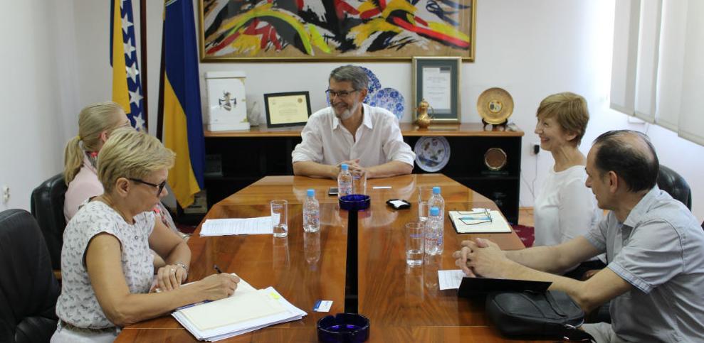 Grad Tuzla dobija prve solarne stanice