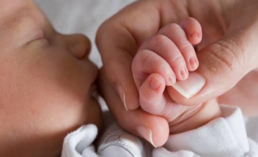 Švajcarska najpoželjnija za rađanje djece