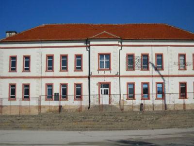 Livno: Započinje rekonstrukcija krova i potkrovlja srednje strukovne škole