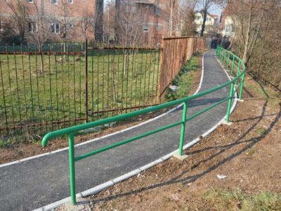 Nove pješačke staze, stepeništa i rukohvati u osam mjesnih zajednica