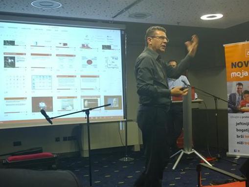 Edukacija na zabavan način: Počastite svoj tim "intelektualnim dernekom"