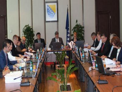 VM traži ukidanje akciza i cestarina na dizel gorivo