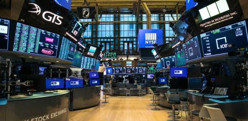 Wall Street blago pao, prinosi na obveznice porasli