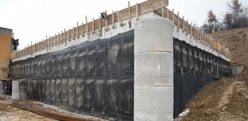 Radovi na izgradnji rezervoara Pertac I u Visokom teku planiranom dinamikom