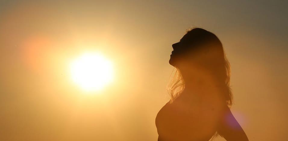 Kad zračite svjetlošću - nervirate one koji žive u tami