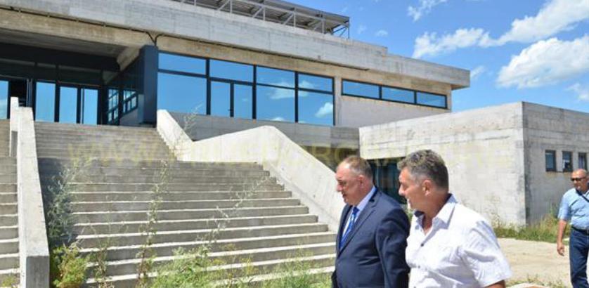 Završena krovna konstrukcija na dvorani u Prijedoru