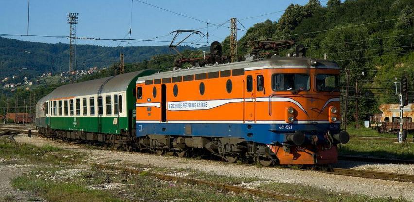 U Željeznicama RS-a plate i za neradnike