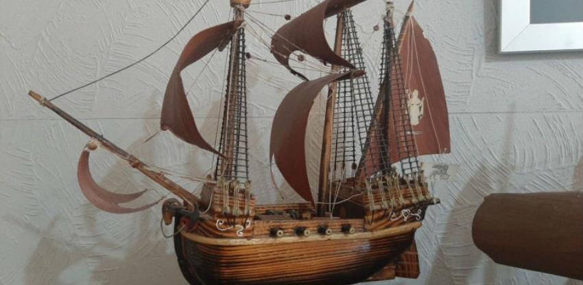 Goraždanin Alen Selimović izradom brodova njeguje ljubav prema moru i Drini