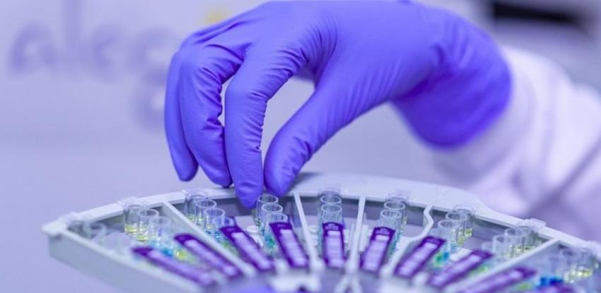 Vlada KS nabavlja zaštitnu medicinsku opremu za narednih pola godine