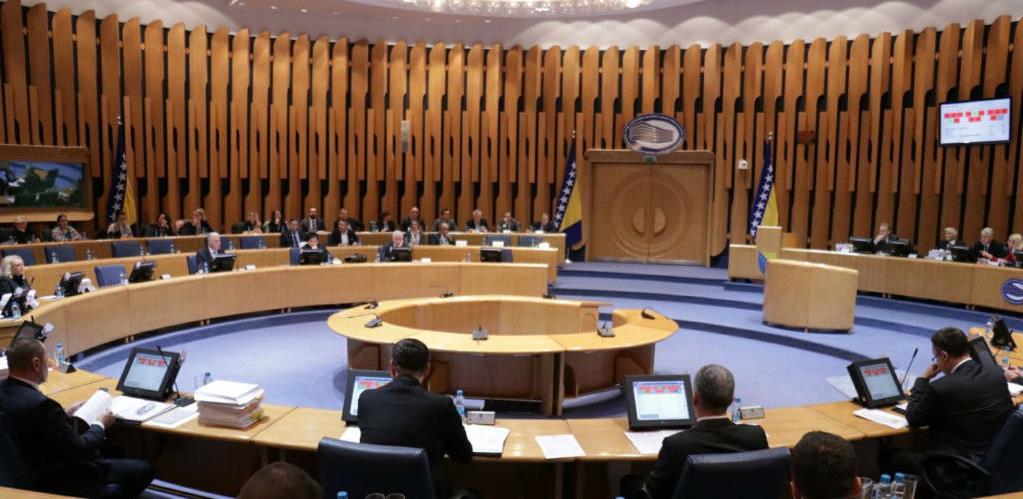 Dom naroda PSBiH usvojio prijedlog budžeta institucija BiH za 2019.