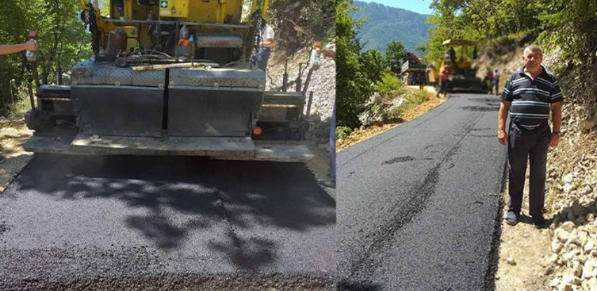 Dobra vijest za raftere: Počelo asfaltiranje puta na desnoj obali Tare