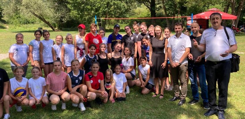 Austrijska ambasada u BiH financijski podržala uređenje izletišta na Malom Plivskom jezeru