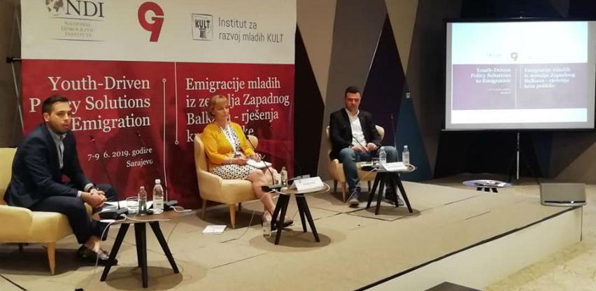 Mladi iz zemalja Zapadnog Balkana odlaze zbog političke nestabilnosti