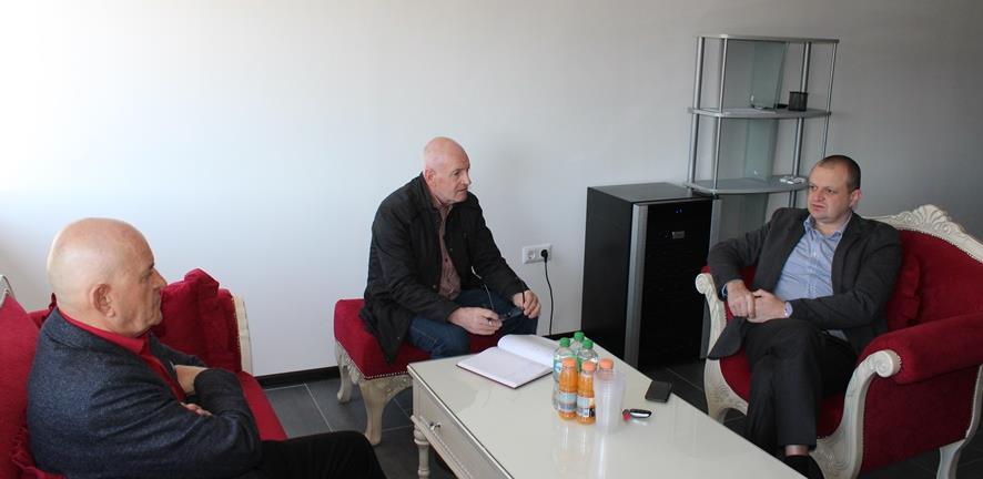 "Lafat komerc" obustavio proizvodnju, načelnik Kalesije ponudio pomoć