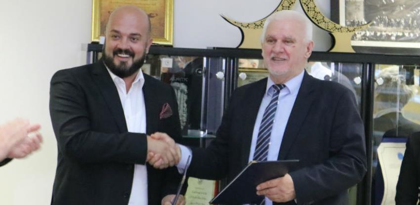 Sljedeće godine počinje gradnja tramvajske pruge od Ilidže do Hrasnice