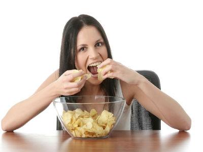 Pogledajte od koje bolesti patite ukoliko vas izluđuje mljackanje