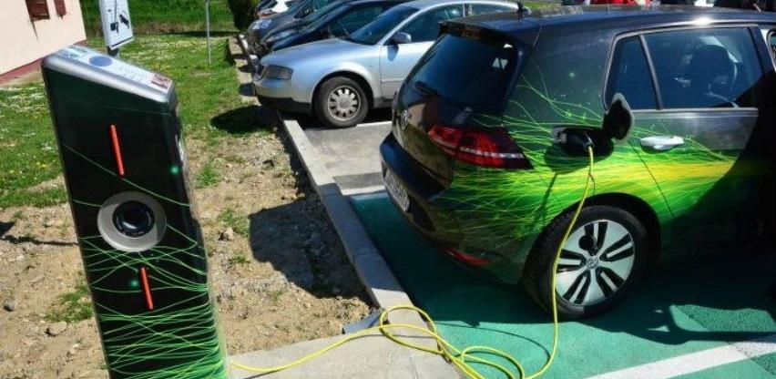 Europa mora proširiti mrežu punionica, poručuje autoindustrija