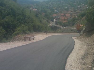Kakanj: Trenutno se izvode radovi na sanaciji puta Zgošća-Tršće
