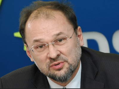 Kacin: Niti u jednom trenutku tema nije bila vraćanje viznog režima