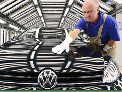 Po čemu VW ozbiljno zaostaje za Toyotom?