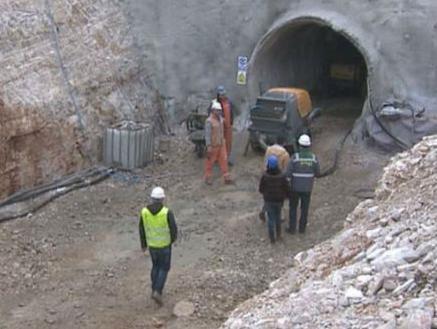 Radovi na tunelu ispod Bileće teku sporije od očekivanog