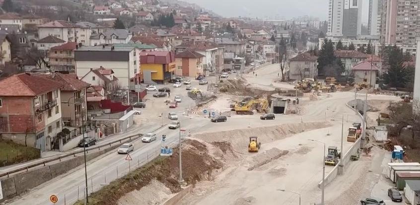 Južna longitudinala: Kružni tok će imati tri lifta