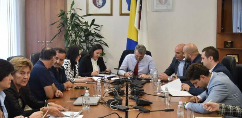 Počinje rušenje objekata na trasi Prve tranverzale