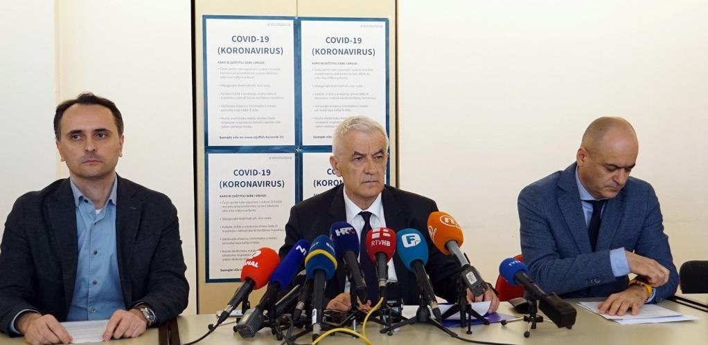 Krizni štab FMZ naložio obustavu nastave, kulturnih i sportskih događaja