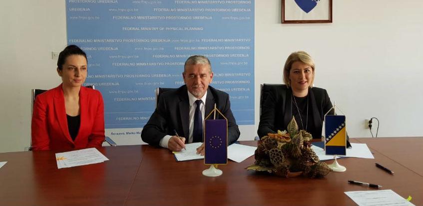 Za obnovu tri školska objekta u Kantonu Sarajevo 1,2 miliona KM