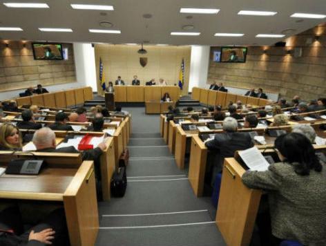 Parlamentarci protiv ulaska Finansijske policije u FDS