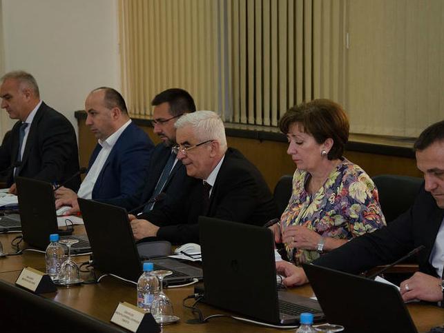 Uvodi se nadzor: Alarmantno je da BiH ima 21.000 NVO, a 51.000 obrtnika