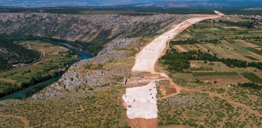 Radovi na autocesti Buna - Počitelj dužine 7,2 km završavaju za tri mjeseca