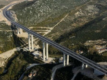 EIB stopirao ugovor na koridoru 5C zbog sumnji u namještanje tendera