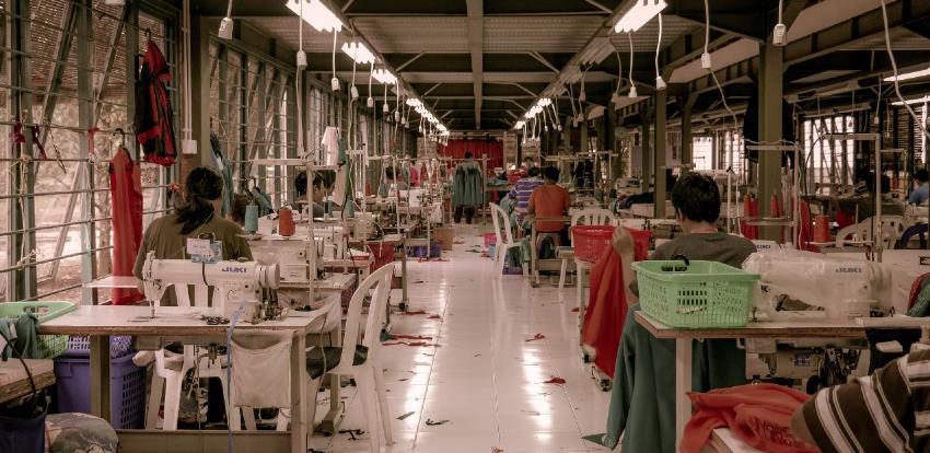 Industrija