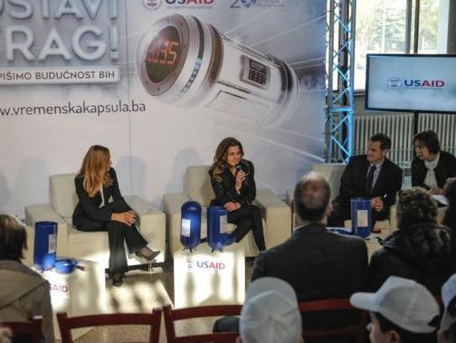 USAID predstavio kampanju "Vremenska kapsula: narednih 20 godina"