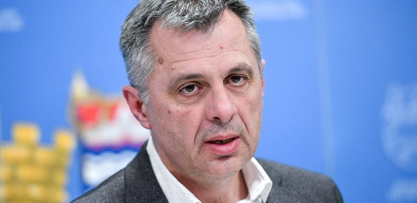 Radojičić: Nema zatvaranja privrede dok god možemo zdravi po zemlji hodati