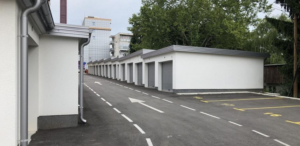 Velika Kladuša: Potpisan Ugovor o izgradnji garaža sa ostavama