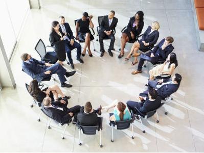 Unapređenje timskog rada kroz savremene tehnike poslovne komunikacije