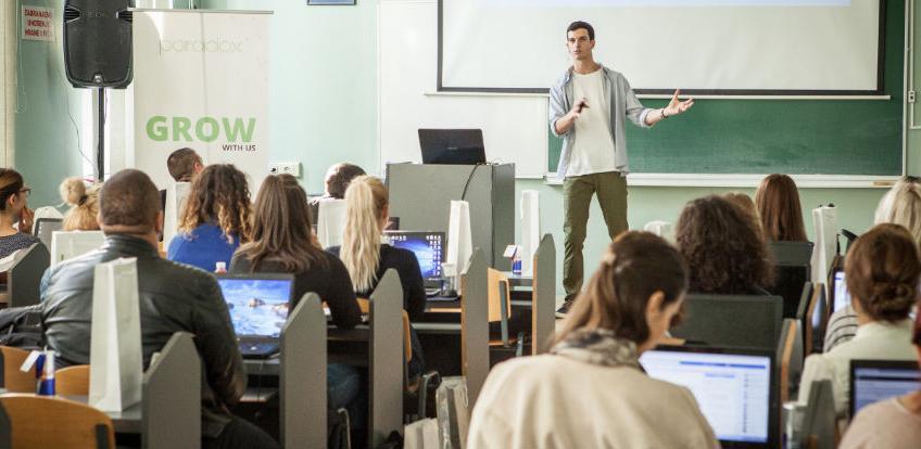 Uz pomoć digitalnog marketinga do novih kupaca!