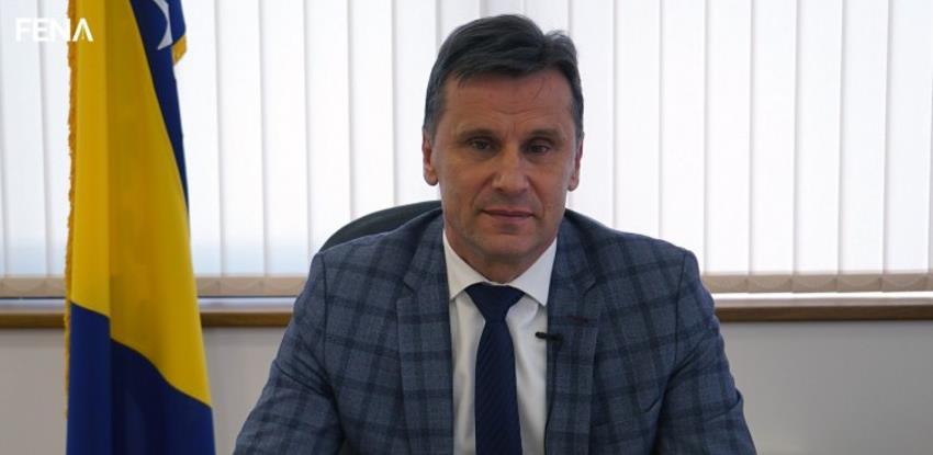Novalić: Federacija BiH će pozajmiti 10.000 testova Republici Srpskoj (Video)
