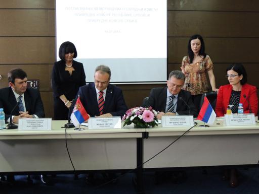 Potpisan memorandum o saradnji privrednih komora RS-a i Srbije