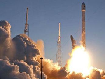 SpaceX ponio satelit u duboki svemir