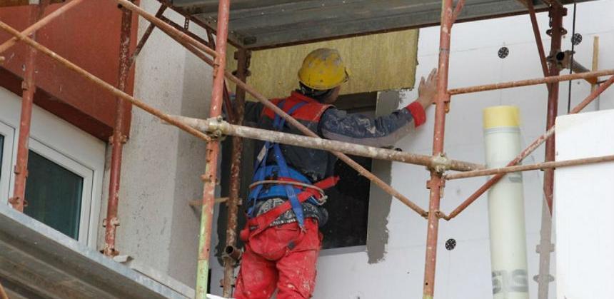 Utopljavanje škola u KS-u se nastavlja