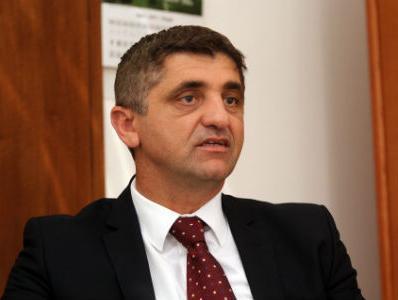 Kazazović: Elektronske učionice u svim školama od septembra