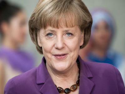 Merkel: Nema garancija za uspjeh trećeg paketa
