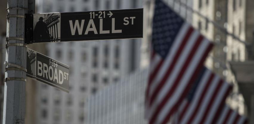 Wall Street skliznuo s rekordnih razina zbog koronavirusa