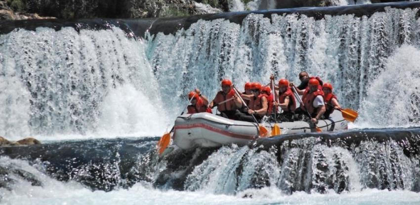 Jednodnevna "Rafting/kajak regata na Uni emocija i sjećanja"